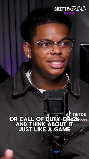 @Ywo.trading on IG … He Made $3.6M Before 20… Now His 8th Graders Are Making $1,000 a Day 😳This interview highlights a young stock trade millionaire, Trayveon Kendrick, who made over $3.6 million before the age of 20 and is now giving back as a financial literacy advocate and school mentor. Instead of keeping his success to himself, he partnered with a school and an economics teacher to teach stock trading to middle school and high school students in Texas. 🖤 🖤 These students, many from under