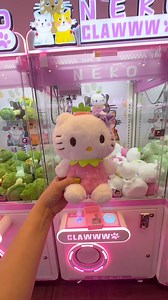 39K views · 1.2K reactions | Come with us to Neko Clawww in Roseville, Minnesota. #clawmachine #clawgame #craingame #arcade #twins #twingirls #minnesota #mn #twin | Mainstreetfam | Facebook