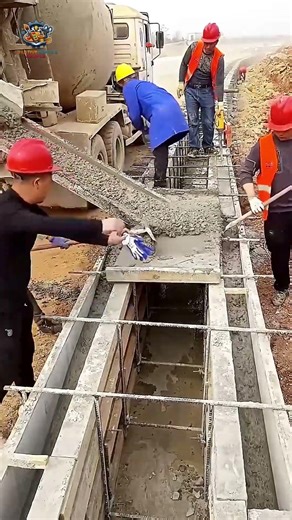 Highway Flume Concrete Pouring Process 🏗️🌊