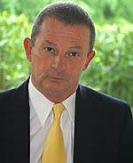 Nokia shares tumble after Lumia 820, 920 debut disappoints investors