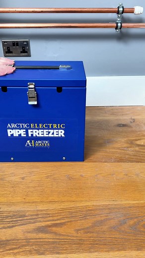 Arctic Hayes Electric Pipe Freezer How To Freeze Copper Pipes #plumber #asmr @arctichayes | Allen Hart