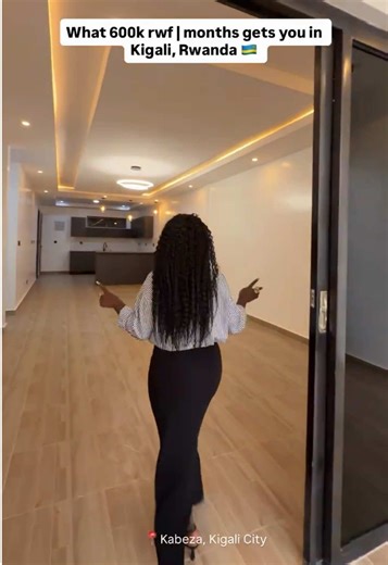 Unfurnished apartment Rent 🏠 📍Kabeza, Kigali City • 2 bedrooms • 2 bathrooms • Living room Dining • Kitchen Store Price: 600k rwf | month For more info contact / business inquiries: 📧 Lynerealestate24@gmail.com 📞 250 790 682 778 🌍 www.lynerealestates.com #apartmentforrent #realestate #rwanda