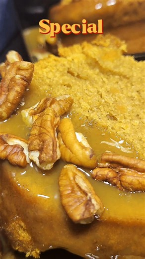 Your NEW Addiction! The poundcake you didn't know you needed. Moist, Buttery, Flavorful, drizzled with caramel and topped with Pecans. Move over candy yams....there's a new ❤️ in town! 🍠🍰🤤 #cakes #cakesofinstagram #cinnamon #nutmeg #pecans #caramel #sweets | The Goodie Bag Sweets Treats N More