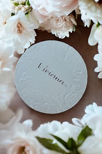 Floral Embossed Round Wedding Menu – Handwritten Front Name Card With Sculpted Flower Design - Elegant Wedding Menu - Floral Wedding Menu - Etsy