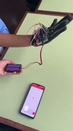gesture vocalizer gloves #schoolproject