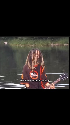 Revive the 2000s with Tom Kaulitz Paparazzi Edit