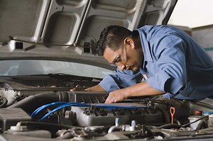 How Does Flat Rate Pay for Mechanics Work?
