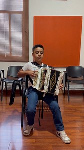 2.7K views · 45 reactions | Nos da muchísimo gusto ver a nuestros alumnos avanzar!!! Aprende a tocar el acordeón completo 流 Seguimos con los cursos de acordeon !  Para más información WhatsApp 8115253483 o vía Inbox  | Academia De Musica Jhonivan Saenz | Facebook