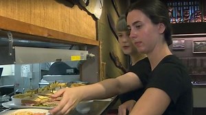 Restaurant Workers: Level 2 | CBC Learning English