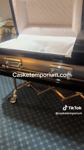 Explore Affordable Steel Caskets Available Online