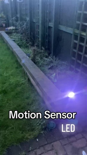 Motion sensor solar LED outside security lights. So easy to install with great range and brightness. Can be fixed with one screw which they come with or if your not too handy with the tools you can just stick them up as they are really lightweight. #tiktokmademebuyit #dealdrops #securitylights #gardendesign #solarlights