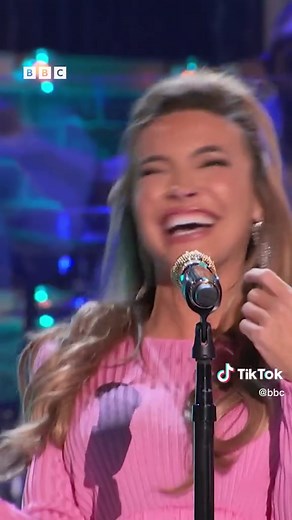 Chrisell Stause Dancing with the Stars Performance