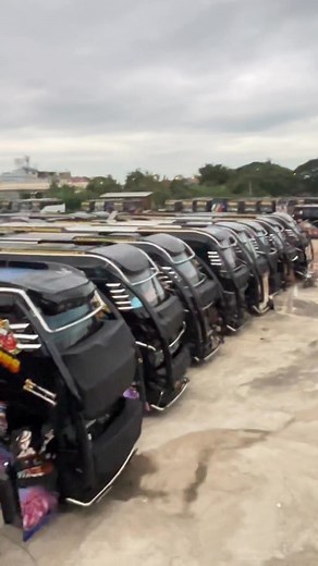 9.9K views · 748 reactions | กาดแดดกันห่อย | Teay T-rex Paungthong | Facebook