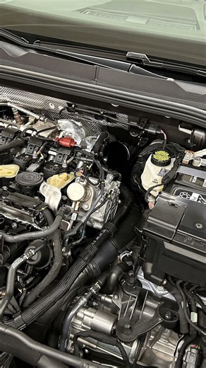 MK8.5 Golf R - RacingLine Intake Install #racingline #vw #itfits #R600