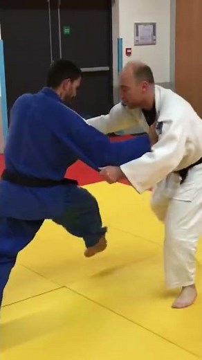 Yoko-Tomoe-Nage - Helicopter throw 🚁🚁🥋 - suivi de Juji-Gatame