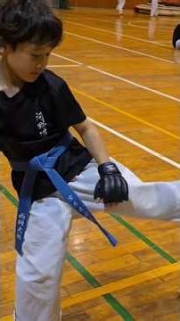 Low kick training method #Ehime Prefecture Matsuyama City Karate Dojo #Kono Dojo #karate #full co...