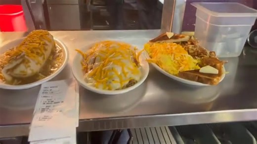 20 reactions | Order up!!! Great things coming out of the kitchen this morning!! | Kings Chef Diner | Facebook