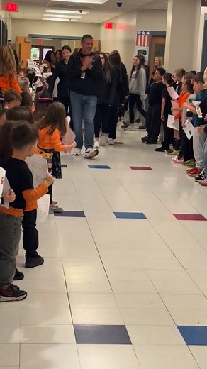 Thank you to our Mechanicville Elementary students and staff for inviting our Girls & Boys Varsity Soccer teams for a Good Luck Walk for tomorrow's Sectional Final games! ⚽️ | Mechanicville City School District