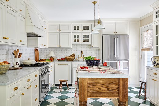 A Guide to Standard Kitchen Cabinetry Dimensions and Sizes