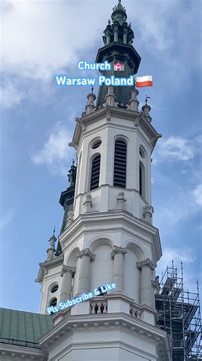Beautiful Church at Warsaw Poland 🇵🇱 #shortsfeed #travel #youtubeshort #church#europetravel
