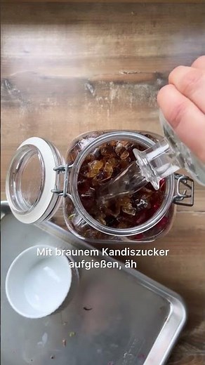 Currant Infusion #currants #vodka #diy #drinks