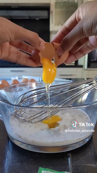 How to Make Perfect Chelsea Buns at Home