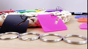 200 Pcs Square Slotted Key Tags with Metal Snap Hooks Hanging Cabinet Key Tag Blank Plastic Key Identify Tags with Keyrings for Home Offices Garages Key Cabinet(Multi Color)