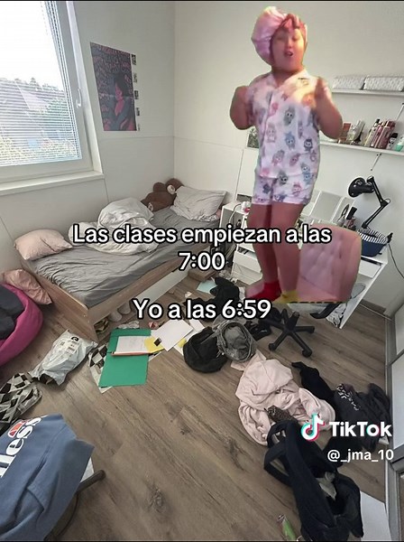 El humor de llegar a clases siempre temprano