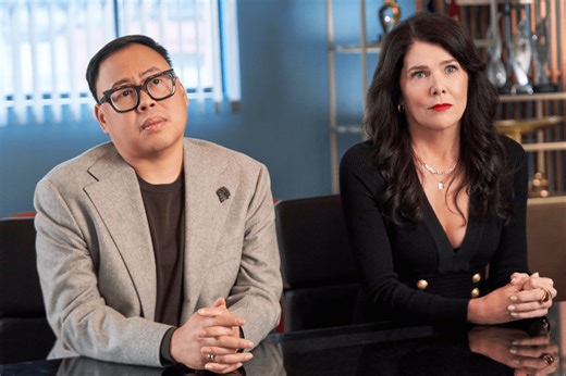 ‘The Z-Suite’ Comedy Starring Lauren Graham, Nico Santos & Madison Shamoun Gets Tubi Premiere Date & Trailer