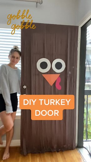 DIY Turkey Door Decoration Ideas
