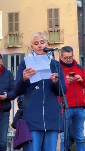 Lavorare con un part-time e non poter avere il tempo di programmare una visita medica. Questi sono i veri problemi di oggi. Le statistiche dicono che la maggioranza degli italiani ha un'occupazione? Bene, ma a quali condizioni? Salari sempre più bassi e richieste sempre più esigenti da parte dei datori di lavoro, che rendono la vita sempre più difficile da organizzare. Sono queste le condizioni che vogliamo accettare? | Filcams Cgil Brescia