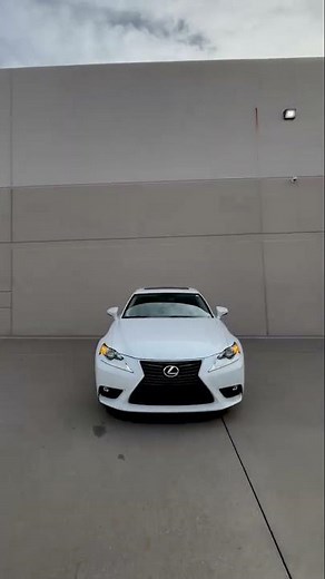2016 Lexus IS 200t