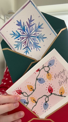 Emma Jane Lefebvre on Instagram: "DAY 5 of our 12 days of Christmas calendar is here! Have fun creating beautiful designs on these premium watercolour cards made from 100% cotton watercolour paper and gorgeous envelopes to go along with it! With each box opened a link is included to an exclusive tutorial! Interested in getting your own calendar? Go to www.craftamo.com and use the code EMMAFREESHIP for free shipping! Happy painting!! #watercolor #watercolour #beginnerwatercolor #beginnerwatercolo