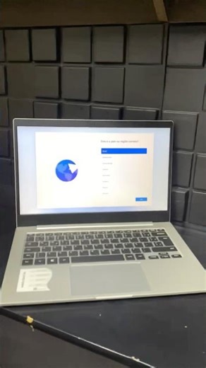 How to Format a Galaxy Book GO