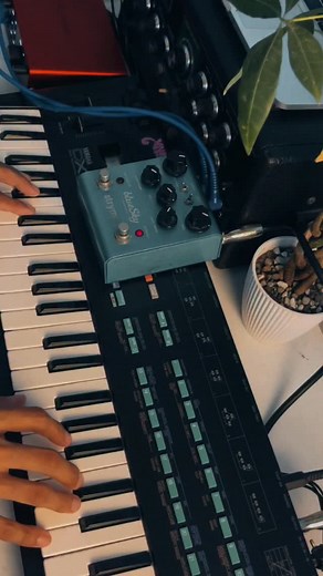 9.8K views · 32 reactions | Yamaha DX100 New Electro with Strymon BlueSky #christmastimeishere #vinceguaraldi #strymon #vintagesynth #yamahadx100 @yamahasynths_official @strymonengineering | Paul John Tan | Facebook