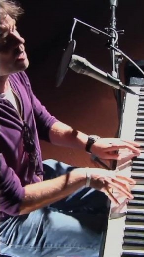 Returning to the Hamptons this Summer for a show at Canoe Place in Hampton Bays on August 9th!