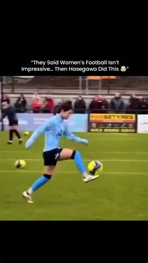 SPORTS SPHERE GLOBAL on Instagram: "Who said women’s football isn’t impressive? Just take a look at this absolute masterclass from Yui Hasegawa! Her ball control is so smooth it almost looks illegal. Every touch, every turn, and the way she manipulates the ball shows that she’s playing at a completely different level. Watching her refine her skills on the training pitch is a reminder that technique and hard work always pay off. Hasegawa has been a game-changer for Manchester City, and clips like