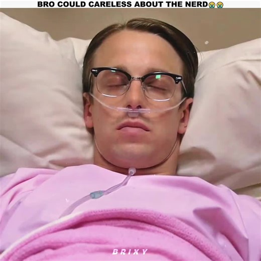 Thad Castle vs The Nerds: Hilarious Showdown