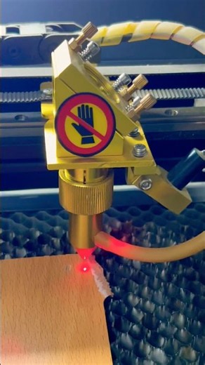 🔥 Precision CNC Wood Engraving in 4K #lasercutting #cncsoftware #manufacturing