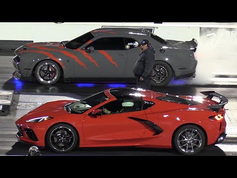Hellcat vs C8 Corvette - drag racing