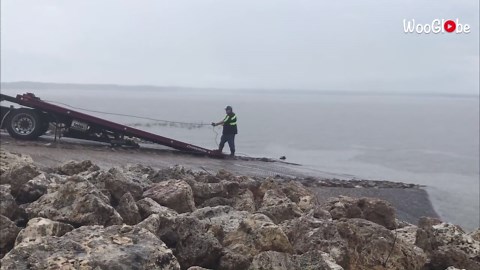 'Truck Fully Submerged in Water Following EPIC Boat Ramp Fail '