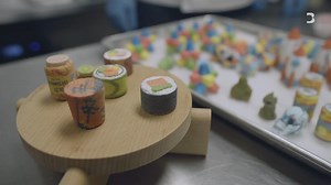 LA-based Sugar Lab makes wildly creative candies using a custom-built 3D printer. But do they actually taste good? Ashlee Vance visits these rogue chefs to see if their futuristic treats live up to the culinary hype. | Bloomberg Originals