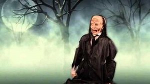 Rising From the Grave Zombie Animated Prop - Spirit Halloween