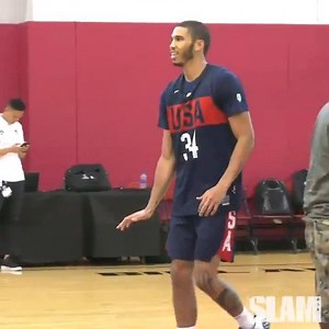 30K views · 610 reactions | What's your go-to move when you play 1v1? | SLAM | Facebook