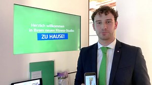 Nutzt ihr schon FitMit AOK? Mit unserem digitalen Bonusprogramm könnt ihr ordentlich punkten.💪🏽💶 Wie das funktioniert, erklärt unser Kollege Nico. Er ist übrigens im neuen Servicecenter Potsdam. Wenn ihr noch nicht da wart: unbedingt vorbeischauen!😉 | AOK Nordost