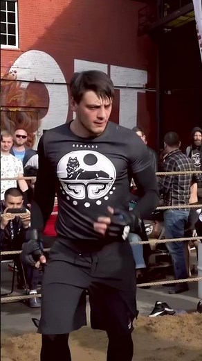 CRAZY BOXER vs 2 MMA FIGHTERS !! #strelka #boxing #mma
