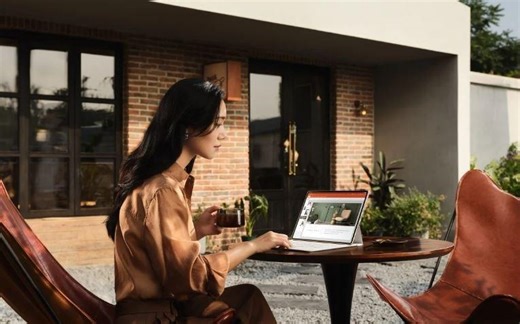 Huawei merakla beklenen iki yeni tablet modelini global pazar için satışa sundu