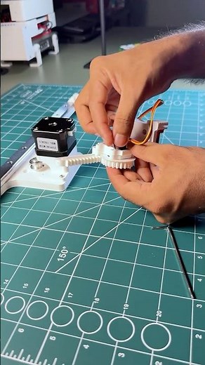 X-Axis Assembly - One Step Closer #3dprinting #robotics #servo