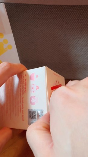 嚟多次💋睇下會有咩先 Another surprise #open #unwrap #present #surprise | Mayanne Mak 麥美恩