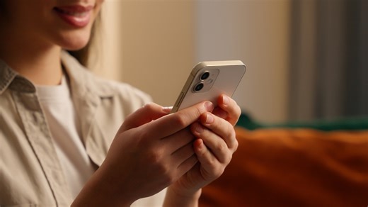 L’usage excessif du smartphone transforme notre cerveau bien plus qu’on ne l’imagine, alertent les chercheurs - Psychologies.com